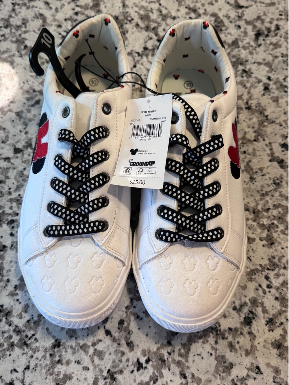 Disney Minnie Mouse Ground Up Sneakers NWT Women’s Size 10 White Sold Out Shoes